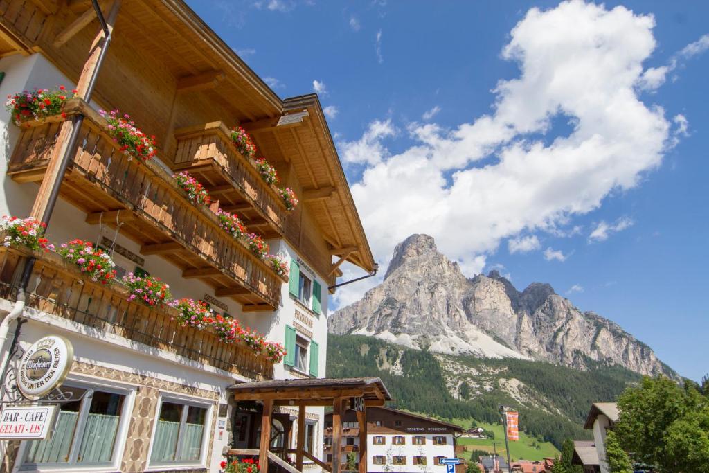 Chalet Madrisa Corvara In Badia Exterior photo